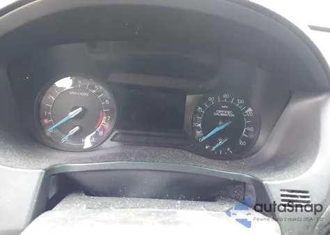 2016 Ford Police Interceptor z USA, uszkodzony, nr VIN 1FM5K8AR3GGA62792